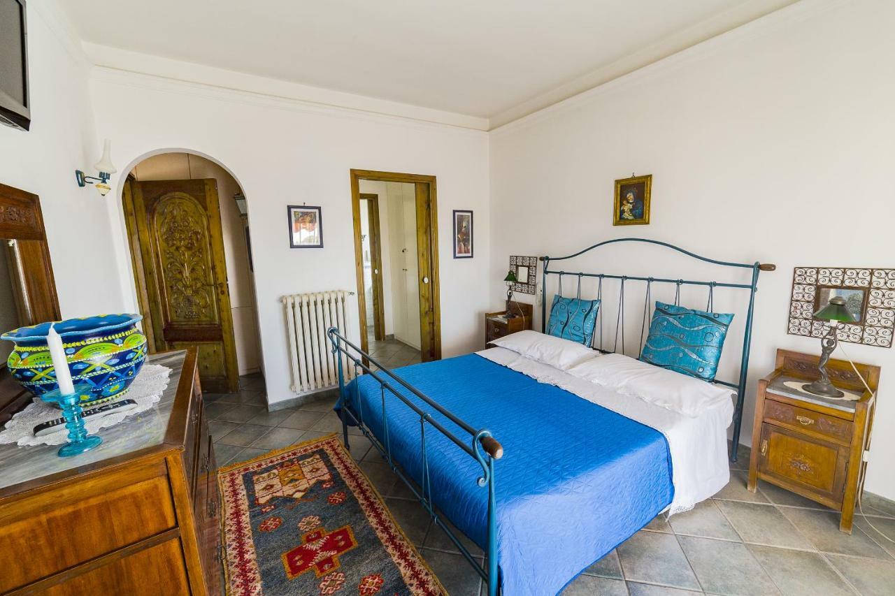 Attico Rooms Джардіні-Наксос Екстер'єр фото